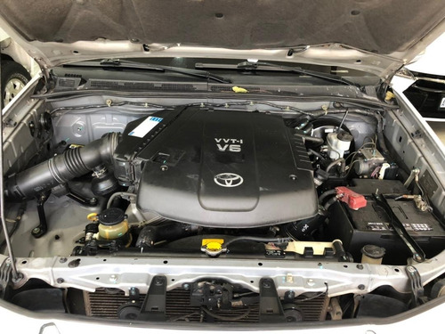 Imagen 6 de 7 de Toyota Fortuner