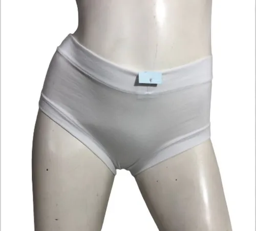 Mujeres con bombacha new arrivals