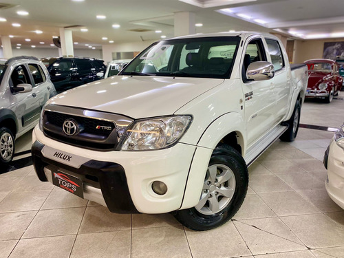 Toyota Hilux 2.5 Cab. Dupla 4x4 4p