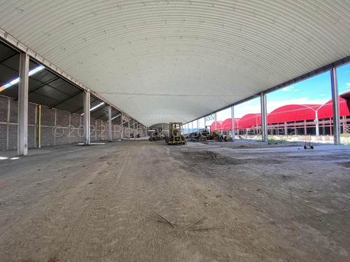 Imagen 24 de 30 de Galpones En Alquiler Zona Industrial Ii Barquisimeto Cod Flex #23-12205 Daniela Linarez 04245390659