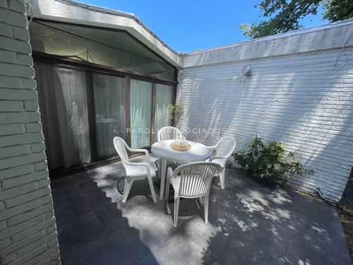Venta De Casa 4 Dormitorios En Zona Paradas, Proxima Al Mar.
