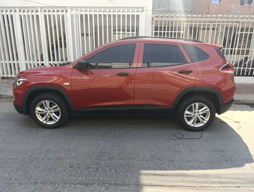 Lujos En Las Farolas Y Con Polarizado En Todos Los Vidrios