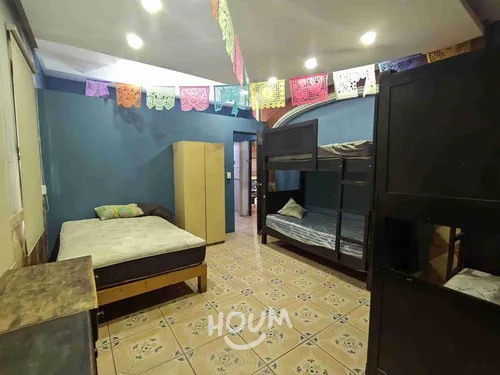 Casa En Guadalajara Centro, Guadalajara Con 5 Recámaras, 300 M², Id: 138533
