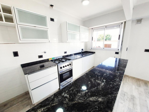 Imagen 7 de 16 de Venta Departamento 4 Amb 108 M2 Valentín Alsina