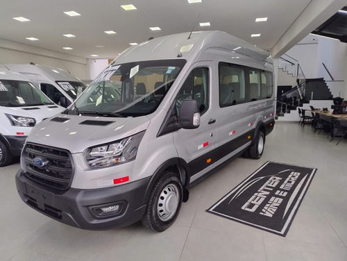 Nova Ford Transit Executiva 17+1 Lugares 2025 0km 5p Prata