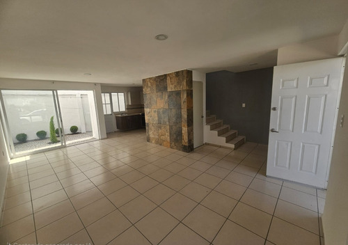 Se Vende Casa Col Los Olivos Celaya