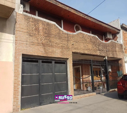 Venta Casa 5 Ambientes La Tablada