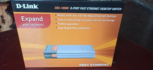 Imagen 1 de 4 de Switch D-link 8 Puertos Usado En Buen Estado