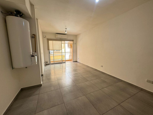 Venta Dpto 3 Amb 56m2 / Cochera Descub / Lomas Z.