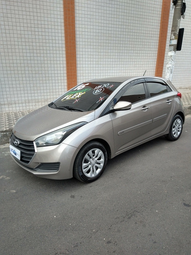 Imagem 1 de 15 de Hyundai Hb20 2016 1.0 Comfort Flex 5p