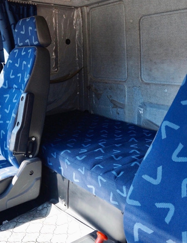 Imagen 10 de 10 de Iveco Tector 170e25 Tractor '14