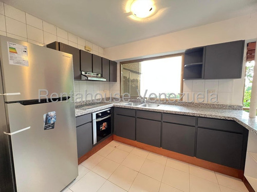 Apartamento En Alquiler En Clnas. De Bello Monte Con Impecable Vista Al Ávila