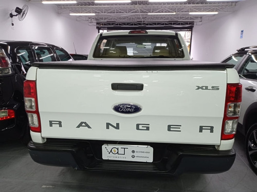 Ford Ranger - 2014/2014 2.5 Xls 4x2 Cd 16v Flex 4p Manual