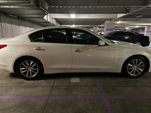 Infiniti Q50 3.7 Perfection Mt