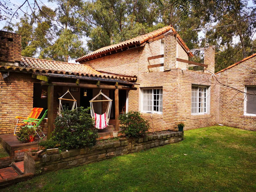 Casa Con Piscina Climatizada En Bella Vista, 9 Huéspedes, 1000 Metros Cercados, Wifi, Dtv, 4 De Playa