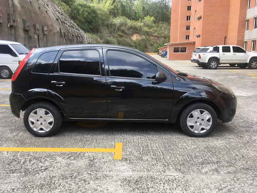 Imagen 6 de 11 de Ford Fiesta Move Sincrónico