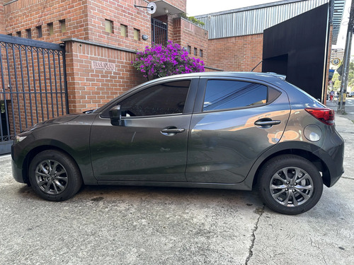 Mazda 2 Touring