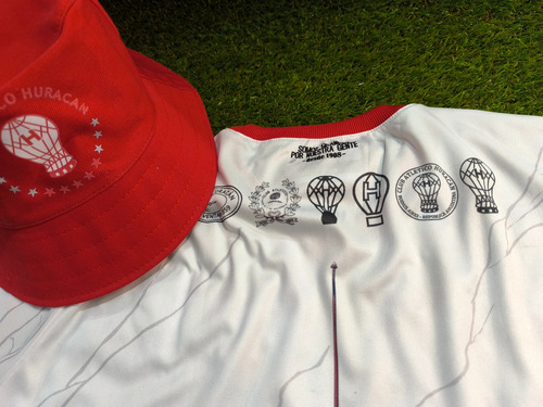 Combo Camiseta Futbol Huracán + Piluso + Bolso