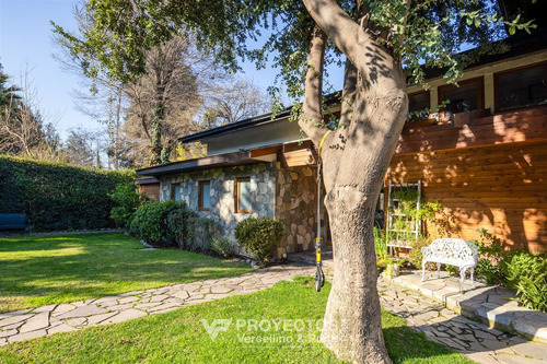 Espectacular Casa En El Arrayán Con Vistas Al Río
