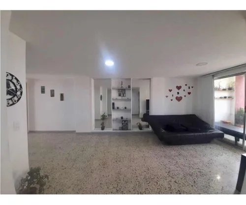 Se Vende Amplio Y Cómodo Apartamento En Simon Bolivar