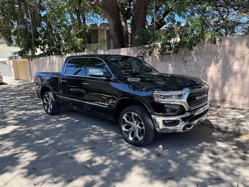 RAM Ram 1500 LIMITED MILD HYBRID 5.7L 4x4