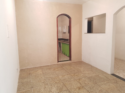 More Bem E Com Segurança! Apto Vila Fechada 2 Quartos 80m2