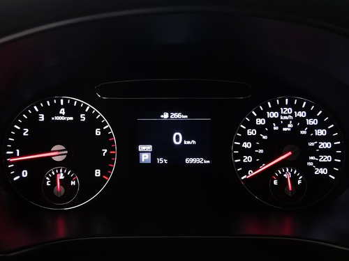 Imagen 15 de 15 de Kia Sorento Ex 2.4 2019 Rojo