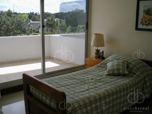 Imagen 10 de 13 de Punta Del Este ,departamento De 43 Dormitorios Y Todos Los Servicios.