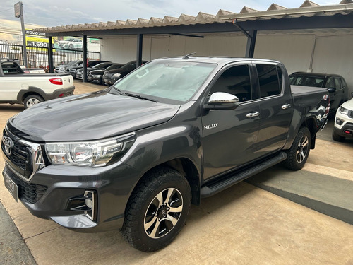 Toyota Hilux 2.8 Sr Cab. Dupla 4x4 Tdi Aut. 4p