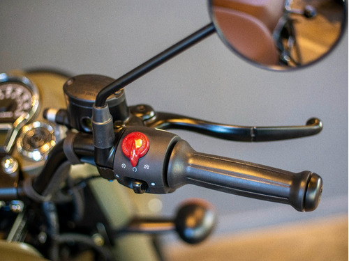 Imagen 19 de 25 de Royal Enfield Classic 350 Signals Grey Disponible Hoy