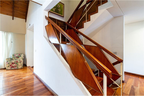 Venta Casa 5 Ambientes San Isidro Con Pileta