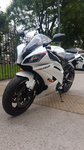 Imagen 9 de 21 de Yamaha Yzf R6 Permuto Qr Motors