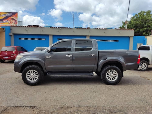 Imagen 3 de 14 de Toyota Hilux Kavak