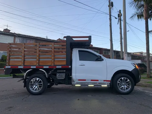 Nissan Frontier 2.5l Automática Gasolina