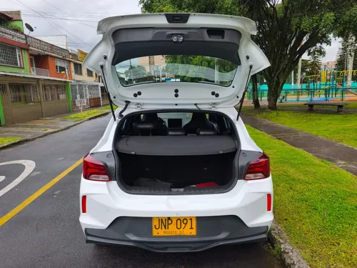 Chevrolet Onix 1.0T Rs Mt