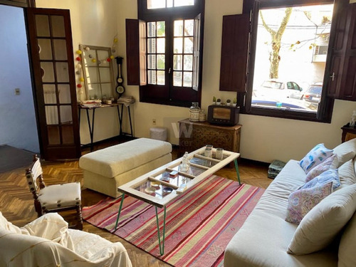 Casa Venta 4 Dormitorios Pocitos Garaje
