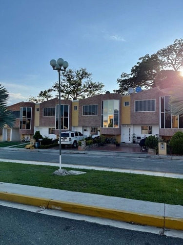 Imagen 7 de 7 de Excelente Townhouse A Estrenar Con Planta Eléctrica En San Diego