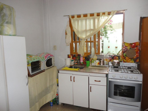 Imagen 6 de 14 de Casa En Venta En Jose Leon Suarez