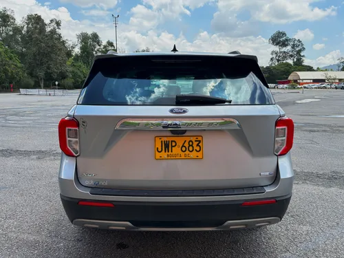 Ford Explorer 2.3 XLT 4X4