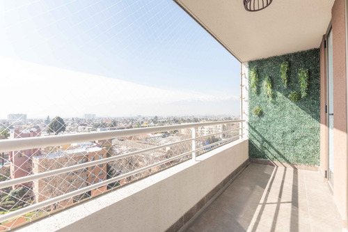 Edificio Av. Fernández Albano (1 Est.) Vista Poniente Piso