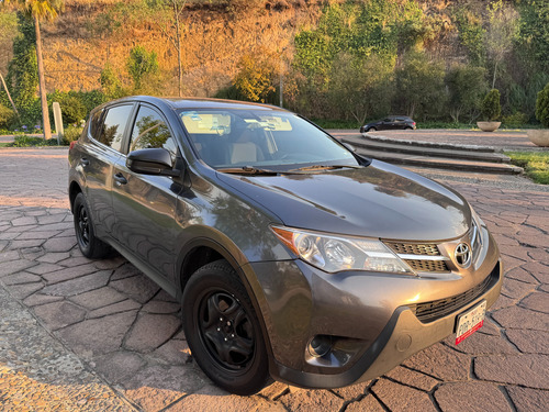 Toyota RAV4 2.5 Base 3a. Fila De Asientos Mt