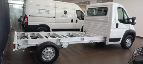 Imagen 13 de 15 de Peugeot Boxer Preminm 2.2 Chasis