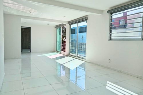 Descubre Tu Nuevo Hogar En Este Moderno Departamento Exterior Con Balcón Para Disfrutar Al Aire ...