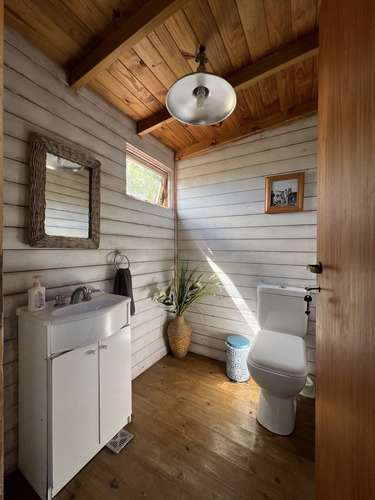 Casa En Venta Con Fondo A La Laguna Lagos De San Eliseo