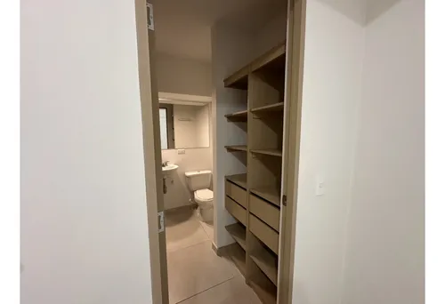 Venta De Apartamento En Itagui Con Vista A La Reserva