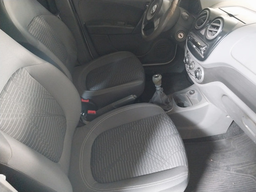 Imagen 7 de 7 de Fiat Palio 2016 1.4 Attractive 85cv