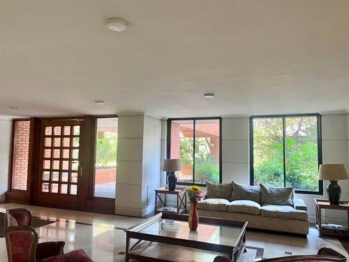 Excelente Departamento