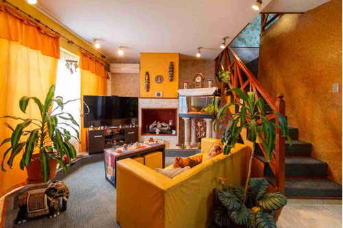 Venta Ph-tipo Casa 3 Ambientes Con Terraza-caseros
