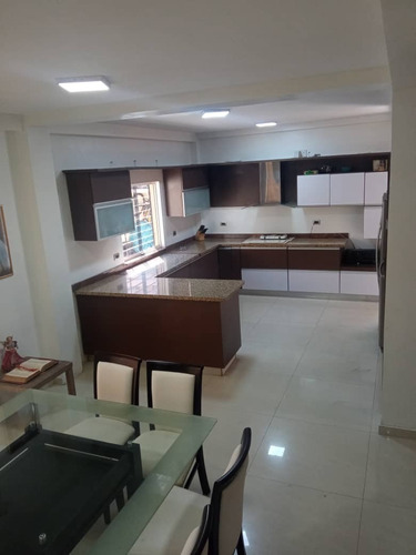 Imagen 7 de 9 de Casa En Venta En Mañongo Cód 138027