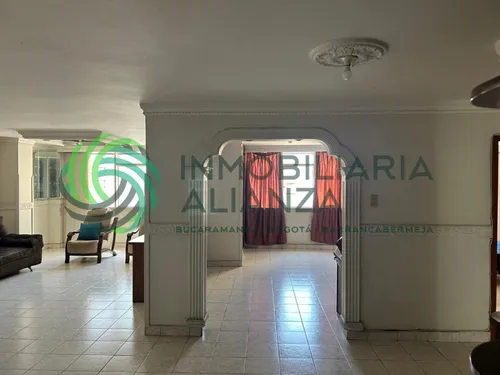 Apartamento En Venta En Sotomayor. Cod V61555